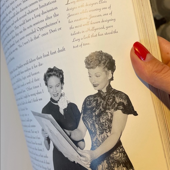 I Love Lucy: The Complete Picture History Book - Picture 8 of 8